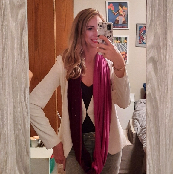 Fabletics purple infinity scarf two toned - Picture 3 of 4